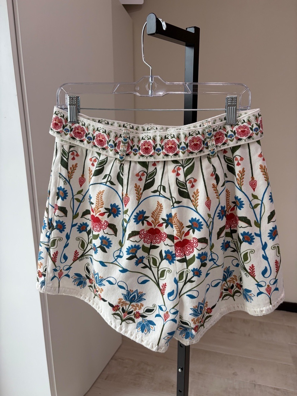 Farm Rio Fraga Print Shorts - Picture 7 of 7